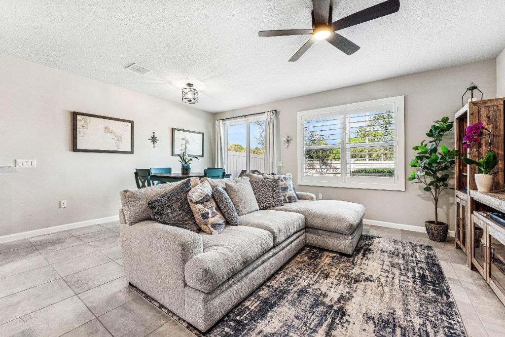 329 SE Halifax Lane, Stuart, FL 34994 Photo
