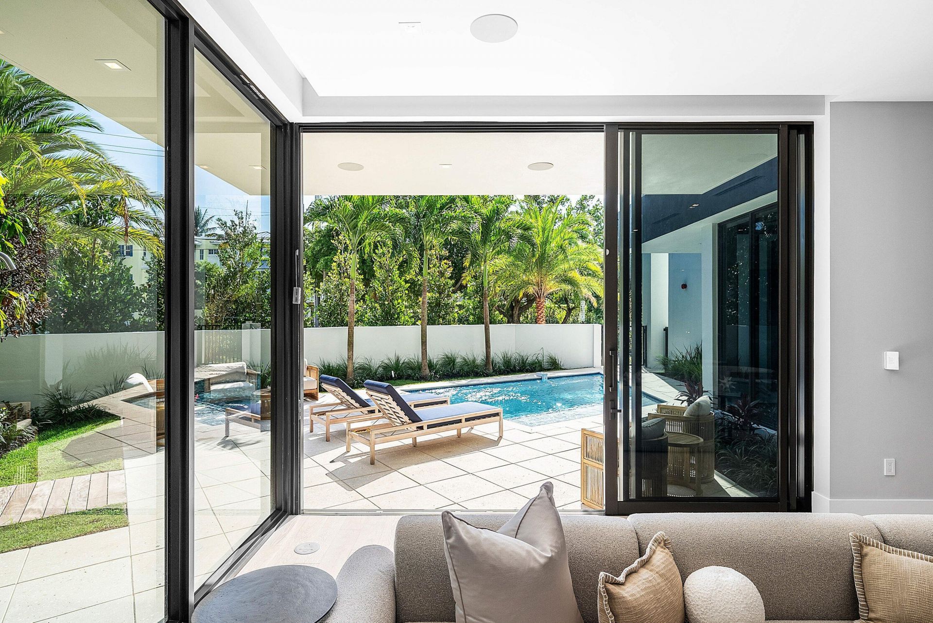 810 Andrews Avenue, Delray Beach, FL 33483 Photo