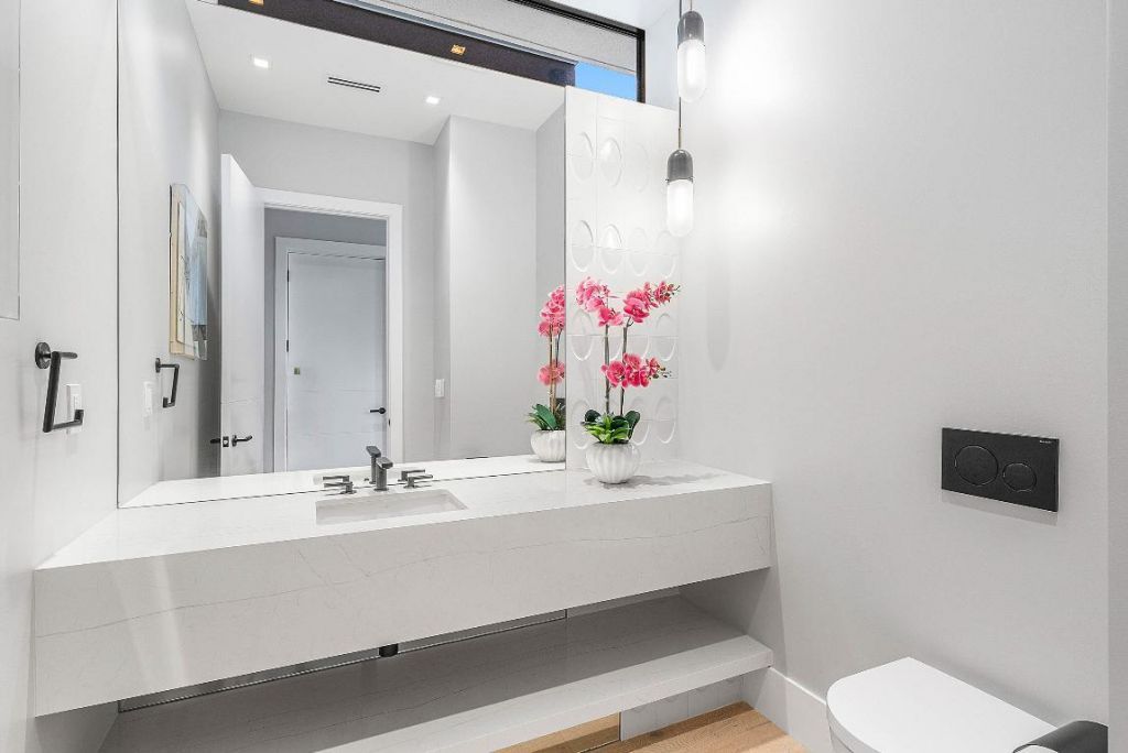 810 Andrews Avenue, Delray Beach, FL 33483 Photo