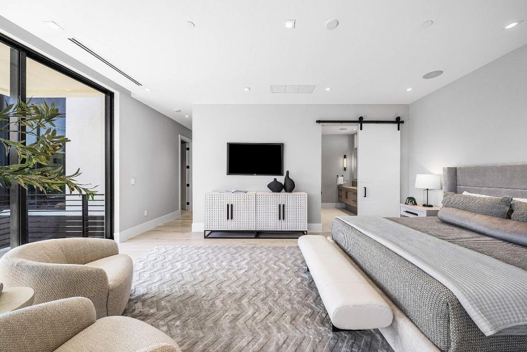 810 Andrews Avenue, Delray Beach, FL 33483 Photo