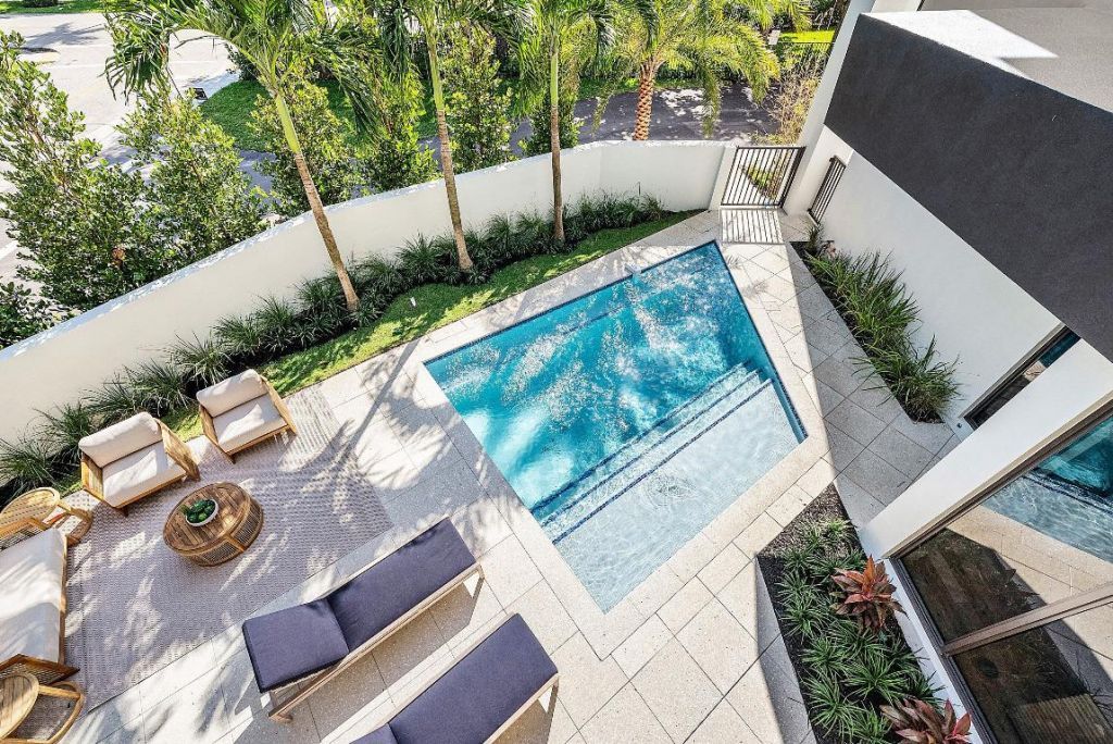 810 Andrews Avenue, Delray Beach, FL 33483 Photo