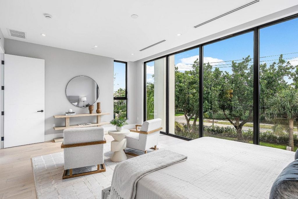 810 Andrews Avenue, Delray Beach, FL 33483 Photo