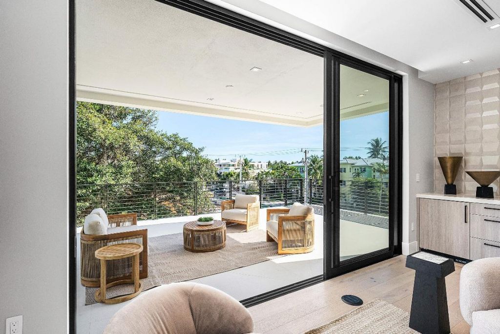 810 Andrews Avenue, Delray Beach, FL 33483 Photo