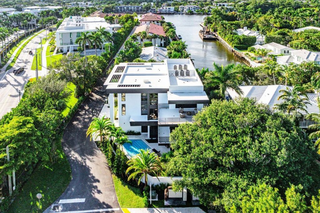 810 Andrews Avenue, Delray Beach, FL 33483 Photo