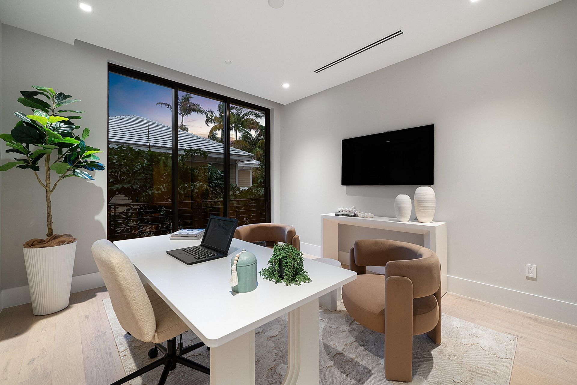 810 Andrews Avenue, Delray Beach, FL 33483 Photo