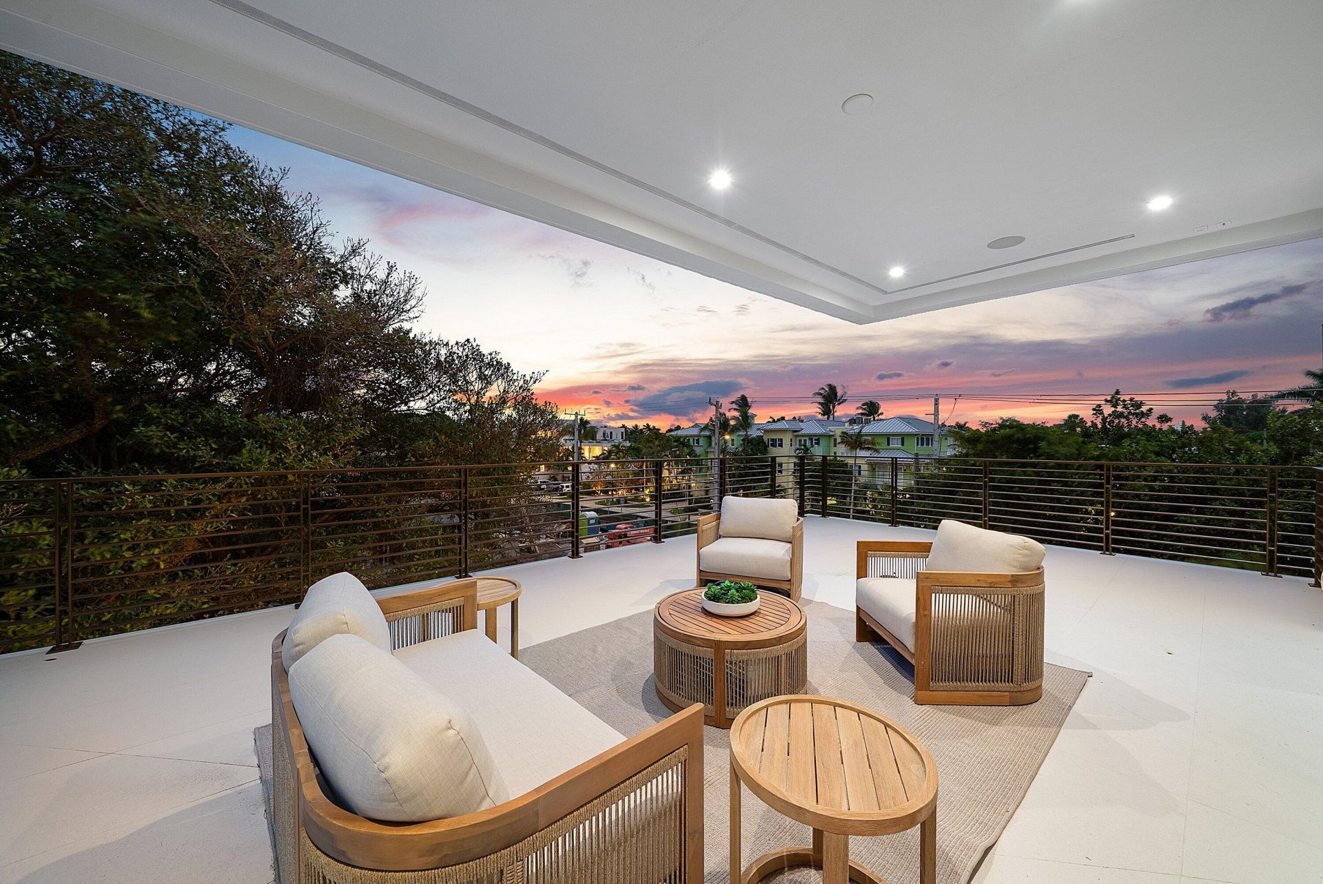 810 Andrews Avenue, Delray Beach, FL 33483 Photo