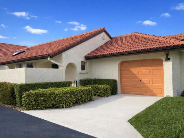 6001 Parkwalk Drive, Unit 1116, Boynton Beach, FL 33472