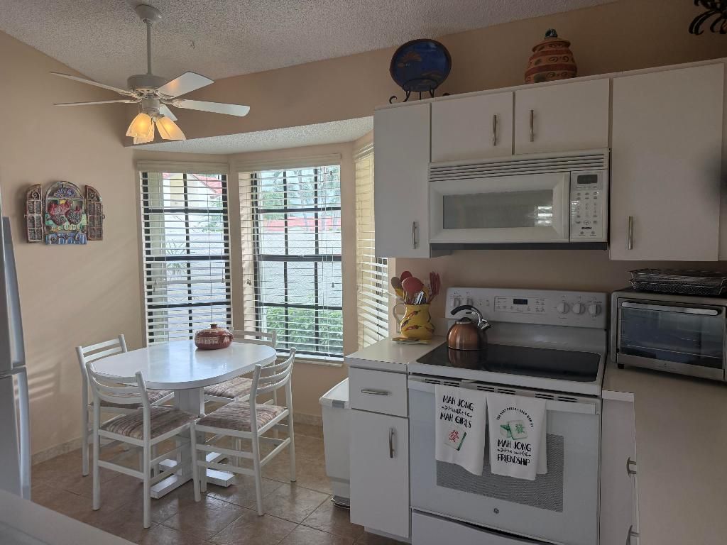 6001 Parkwalk Drive, Unit 1116, Boynton Beach, FL 33472 Photo