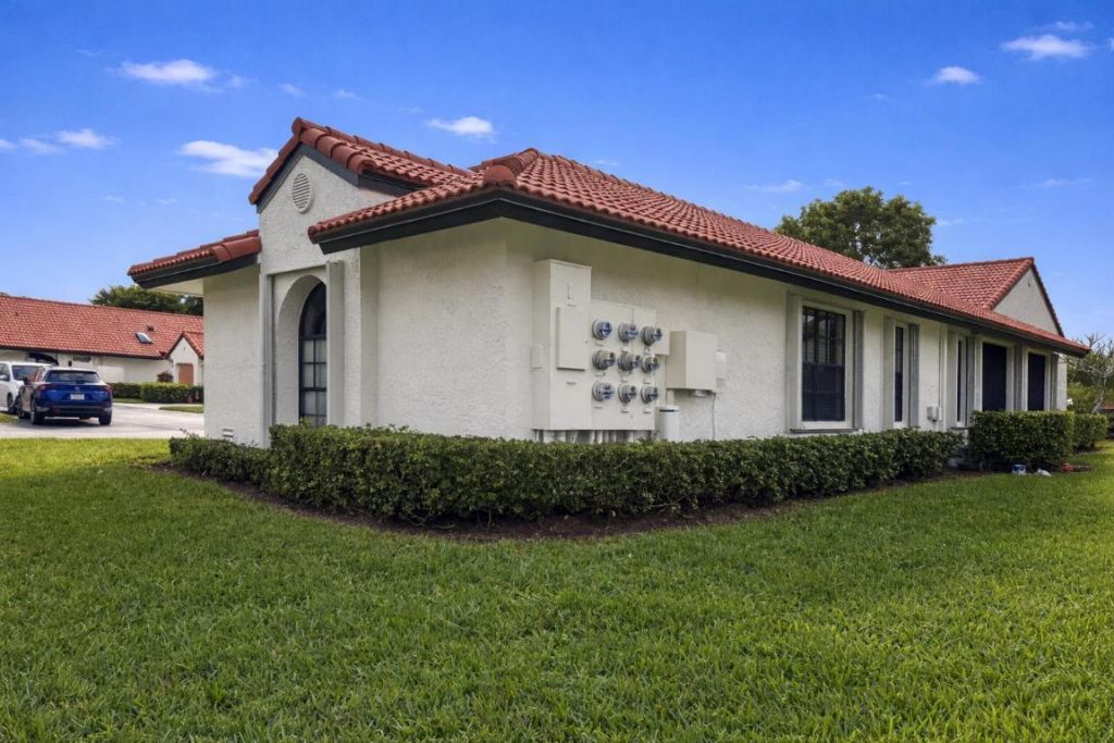 6001 Parkwalk Drive, Unit 1116, Boynton Beach, FL 33472 Photo