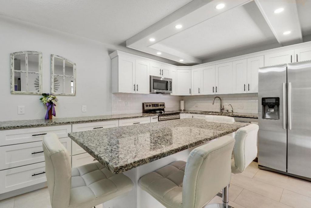 1114 11th Terrace, Palm Beach Gardens, FL 33418 Photo