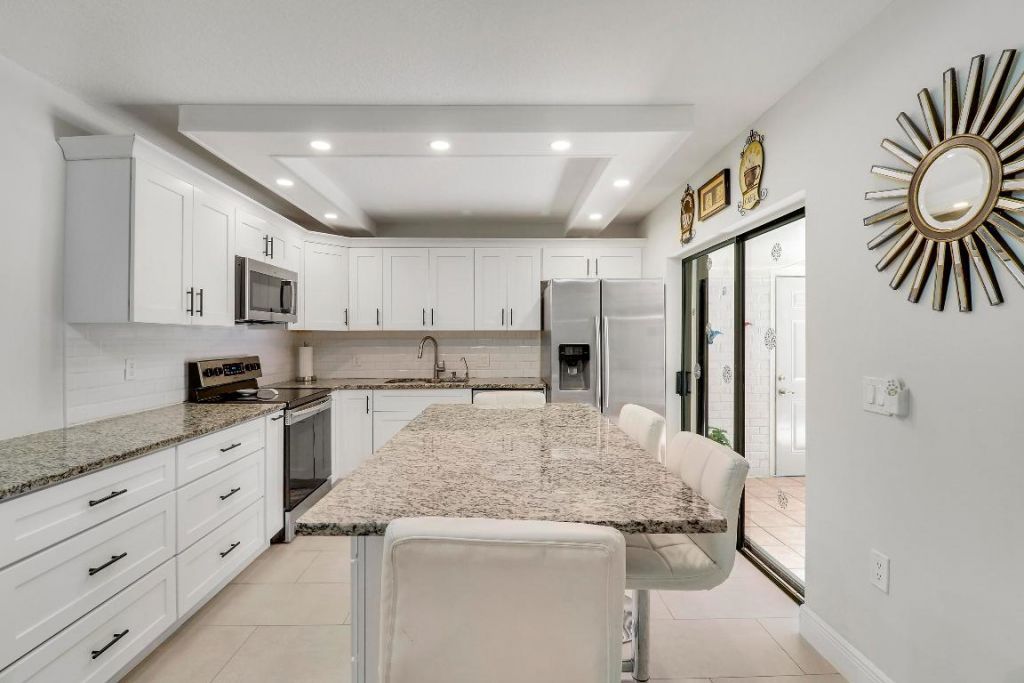 1114 11th Terrace, Palm Beach Gardens, FL 33418 Photo