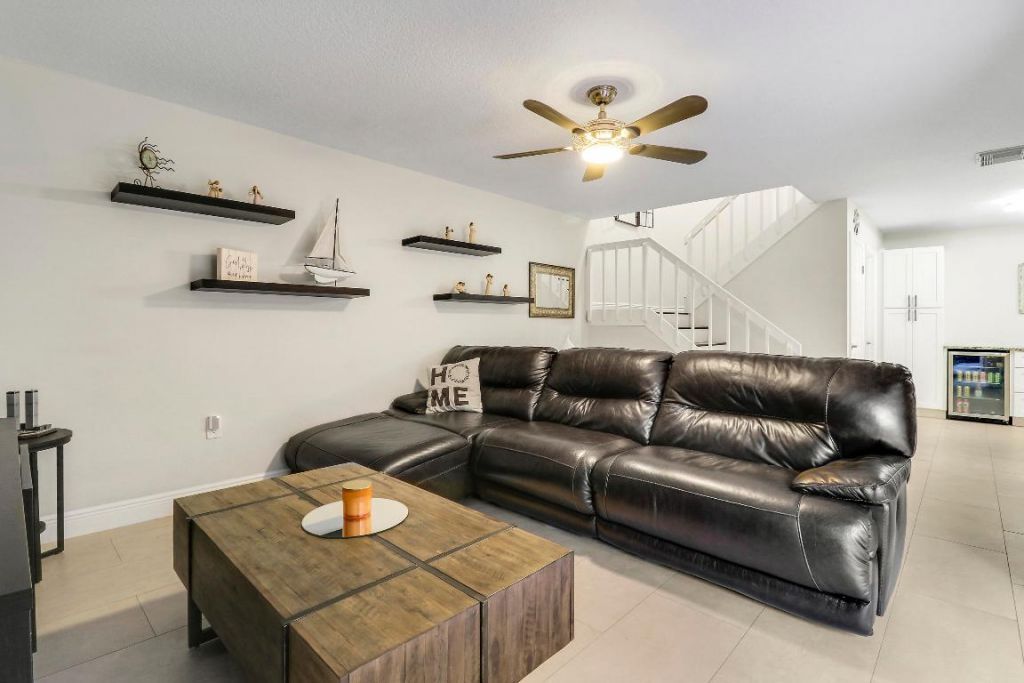 1114 11th Terrace, Palm Beach Gardens, FL 33418 Photo