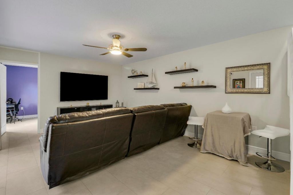 1114 11th Terrace, Palm Beach Gardens, FL 33418 Photo