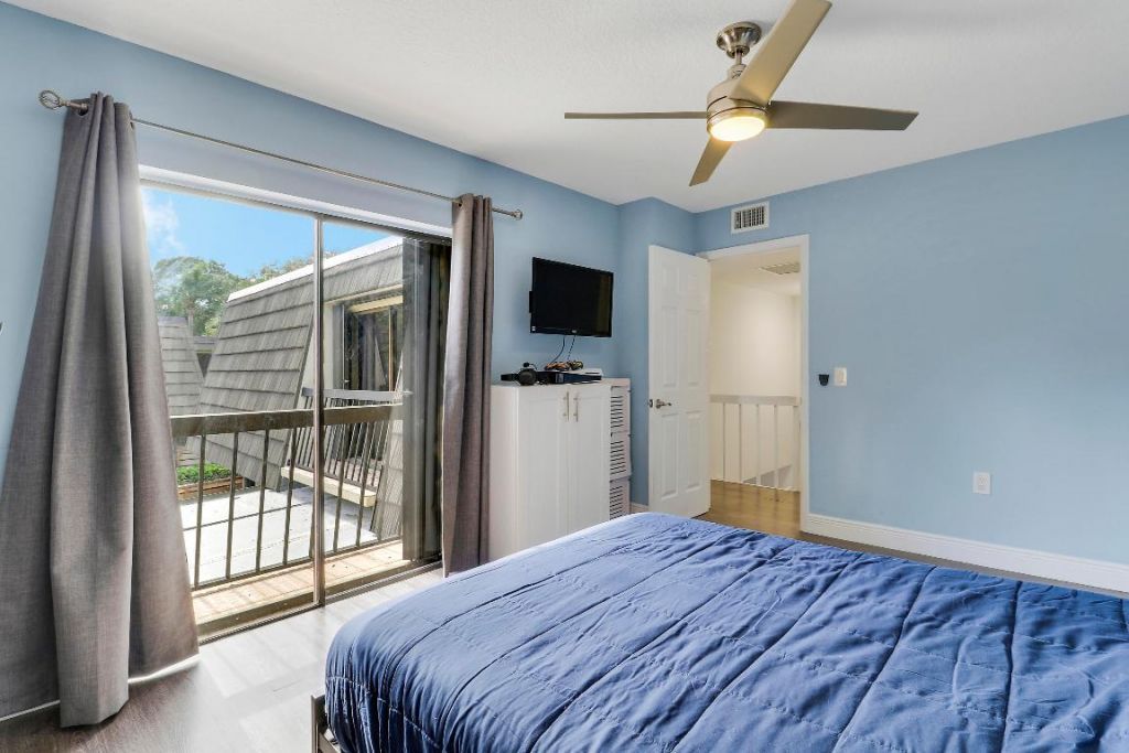 1114 11th Terrace, Palm Beach Gardens, FL 33418 Photo