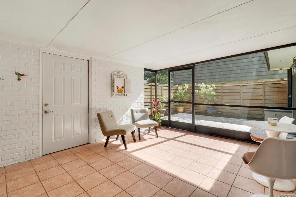 1114 11th Terrace, Palm Beach Gardens, FL 33418 Photo