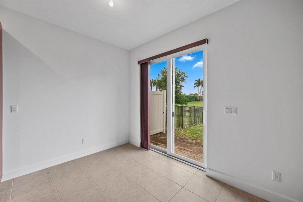 9059 Kingsmoor Way, Lake Worth, FL 33467 Photo