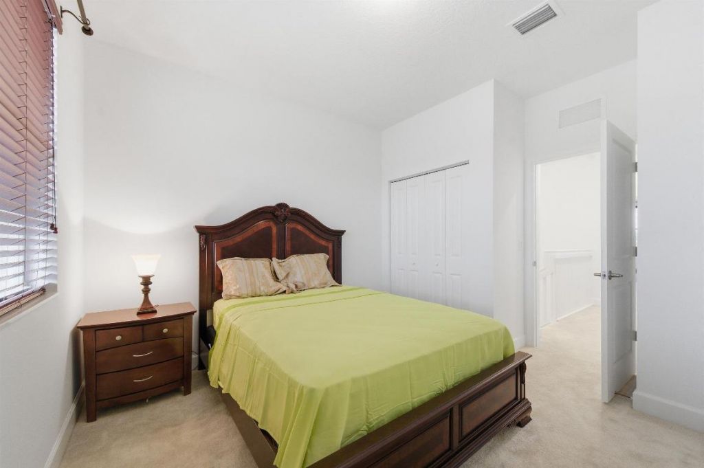 9059 Kingsmoor Way, Lake Worth, FL 33467 Photo