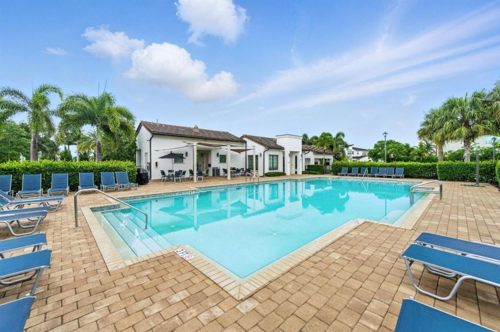 9059 Kingsmoor Way, Lake Worth, FL 33467 Photo