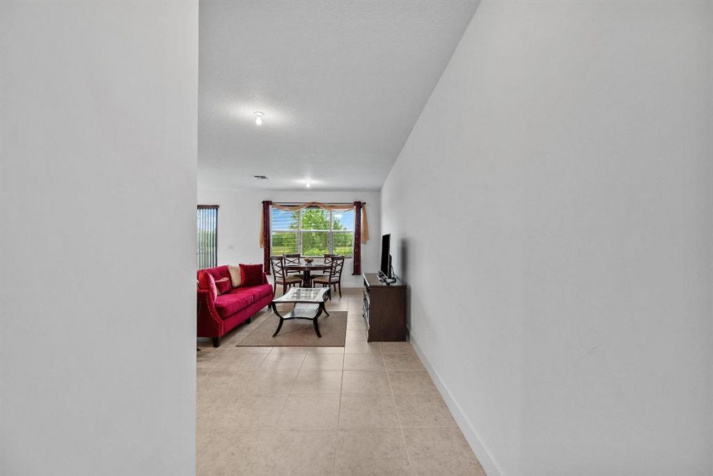 9059 Kingsmoor Way, Lake Worth, FL 33467 Photo