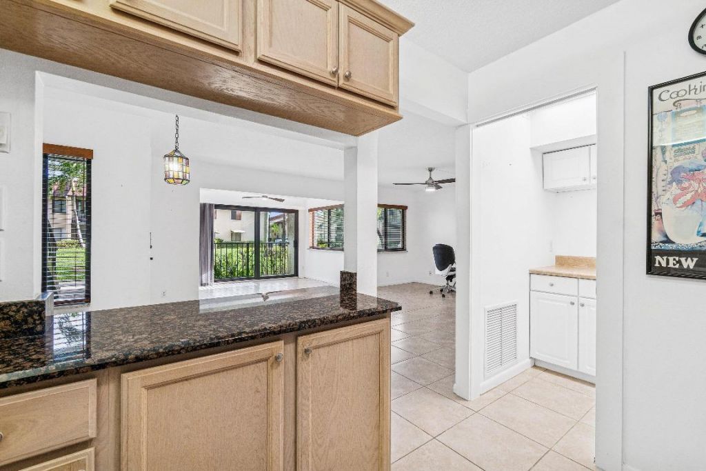 535 Shady Pine Way, Unit C1, Greenacres, FL 33415 Photo