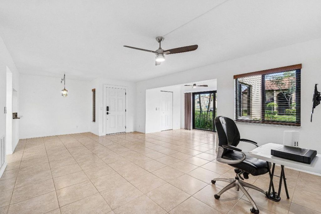 535 Shady Pine Way, Unit C1, Greenacres, FL 33415 Photo