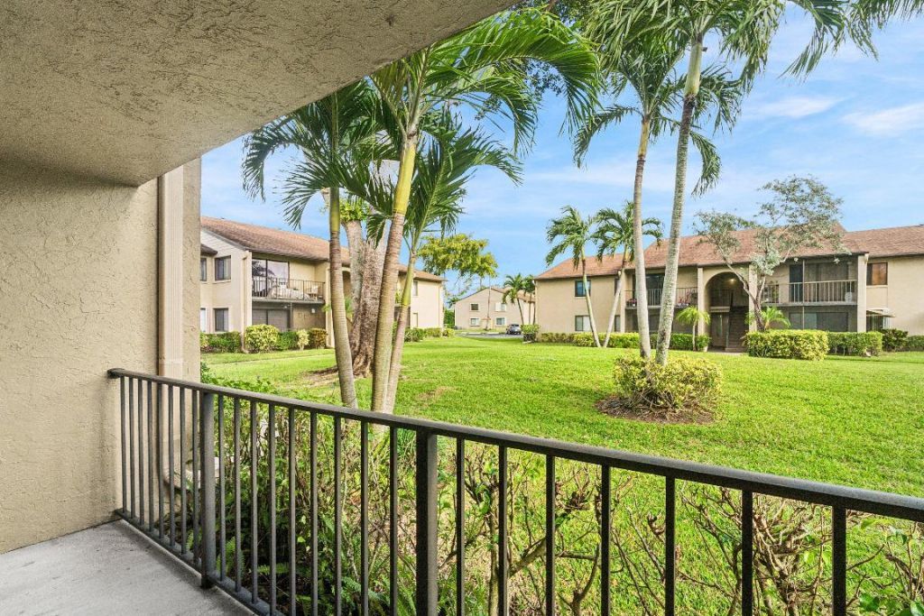 535 Shady Pine Way, Unit C1, Greenacres, FL 33415 Photo