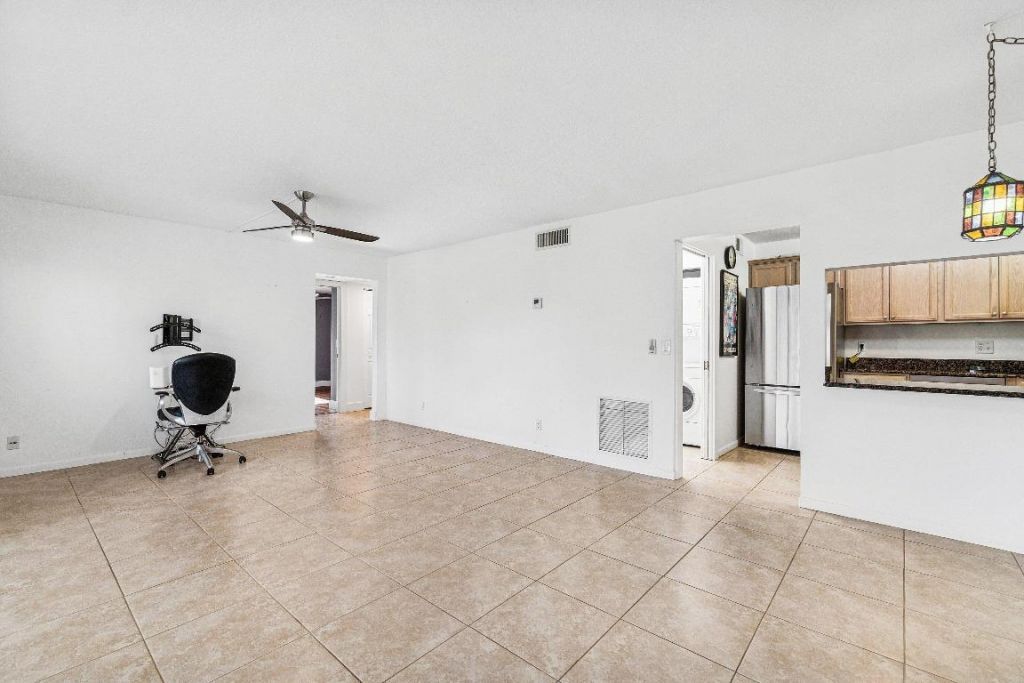 535 Shady Pine Way, Unit C1, Greenacres, FL 33415 Photo