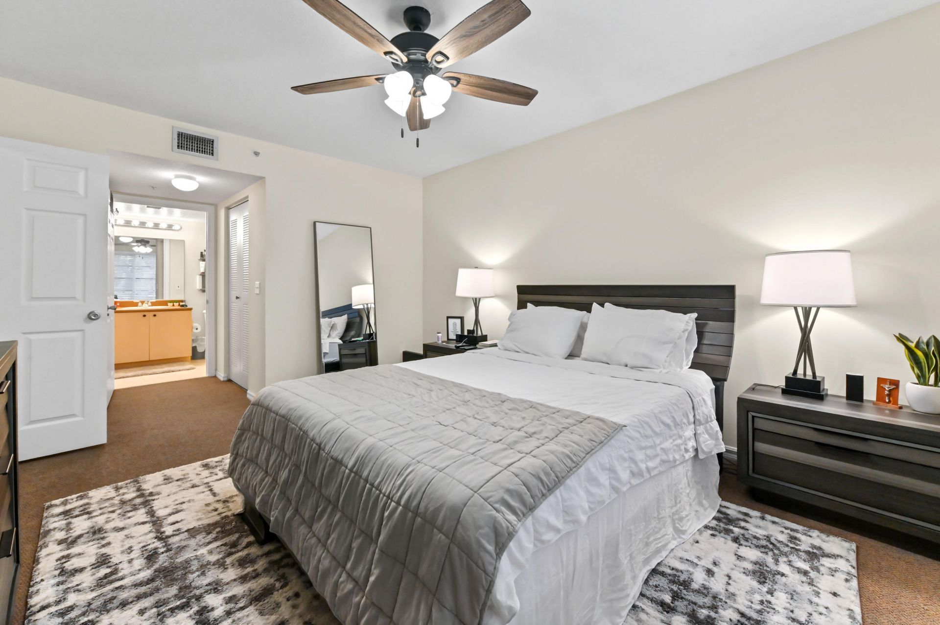 4280 San Marino Boulevard, Unit 201, West Palm Beach, FL 33409 Photo