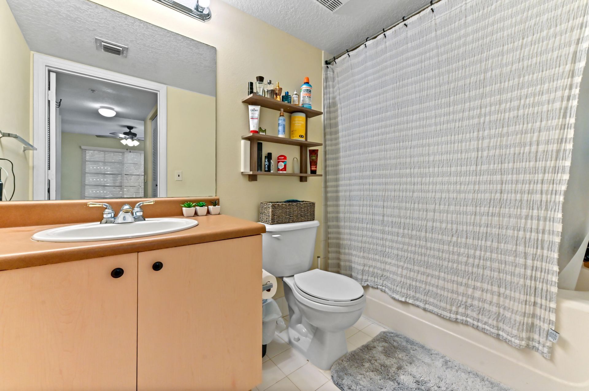 4280 San Marino Boulevard, Unit 201, West Palm Beach, FL 33409 Photo