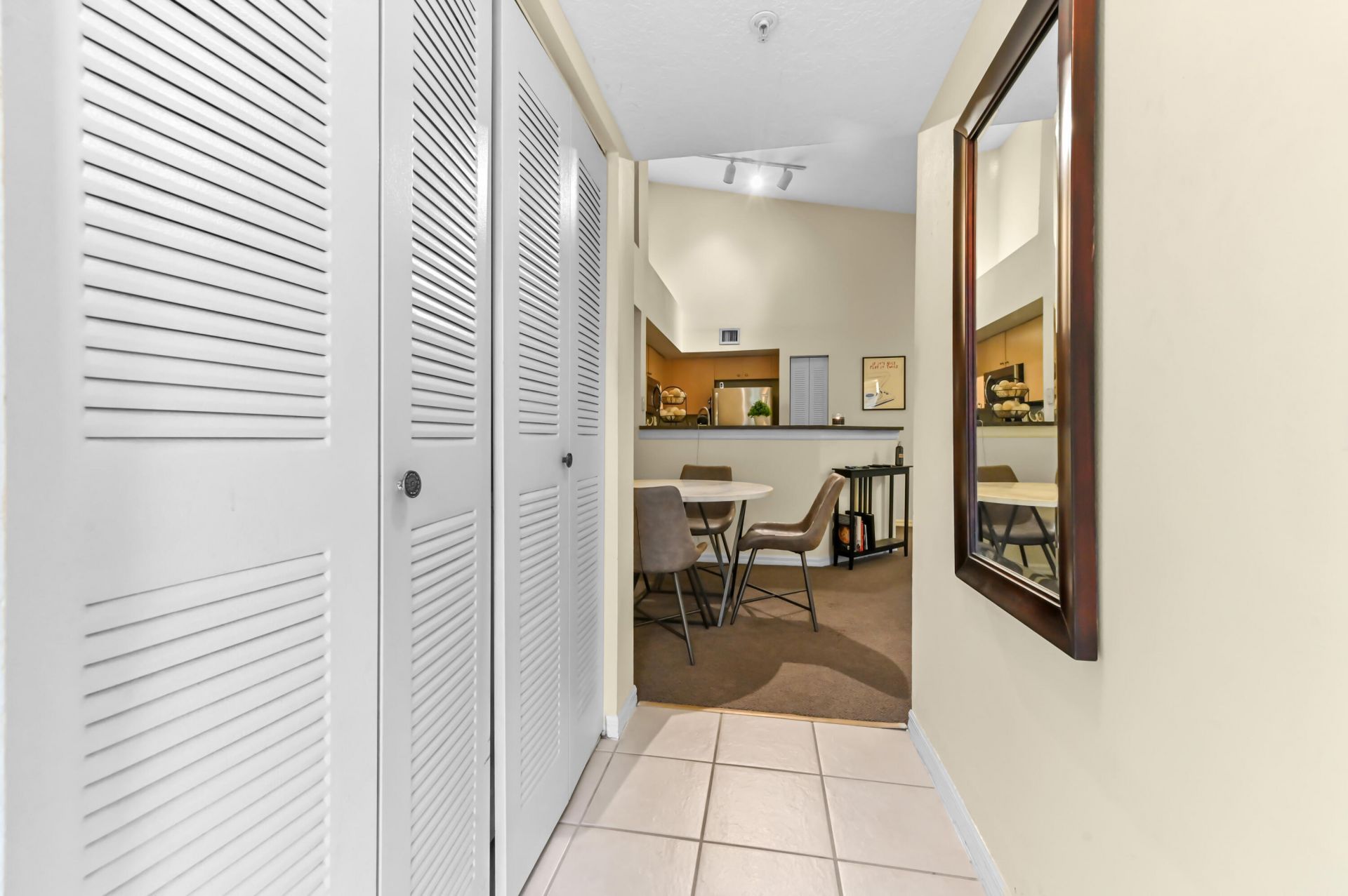 4280 San Marino Boulevard, Unit 201, West Palm Beach, FL 33409 Photo