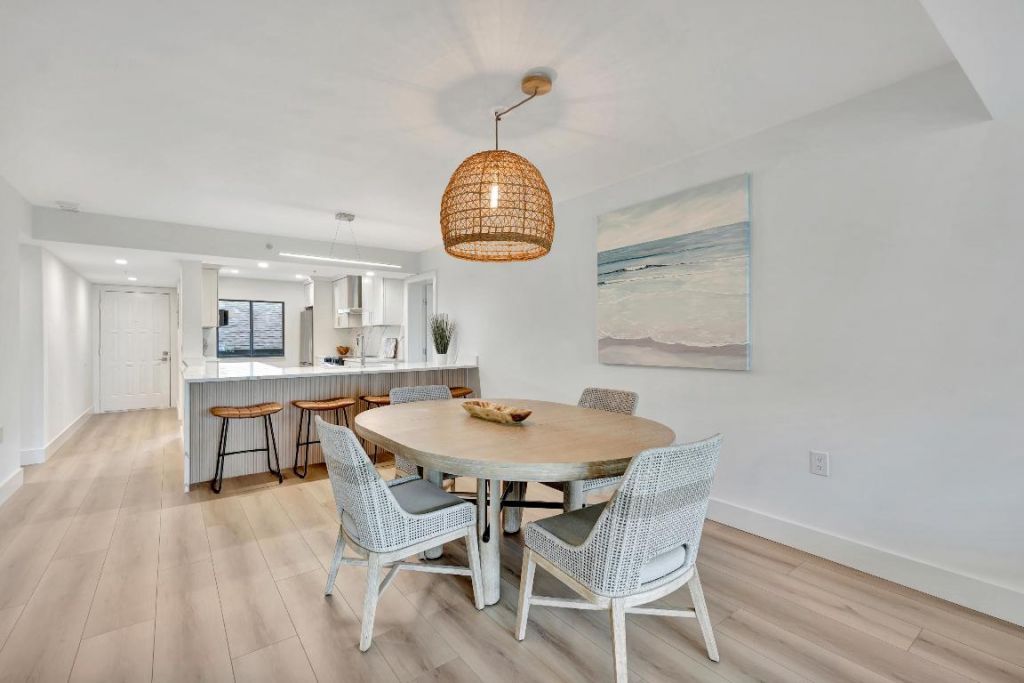 501 Seafarer Circle, Unit 204, Jupiter, FL 33477 Photo