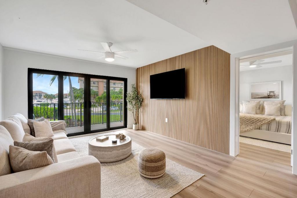 501 Seafarer Circle, Unit 204, Jupiter, FL 33477 Photo