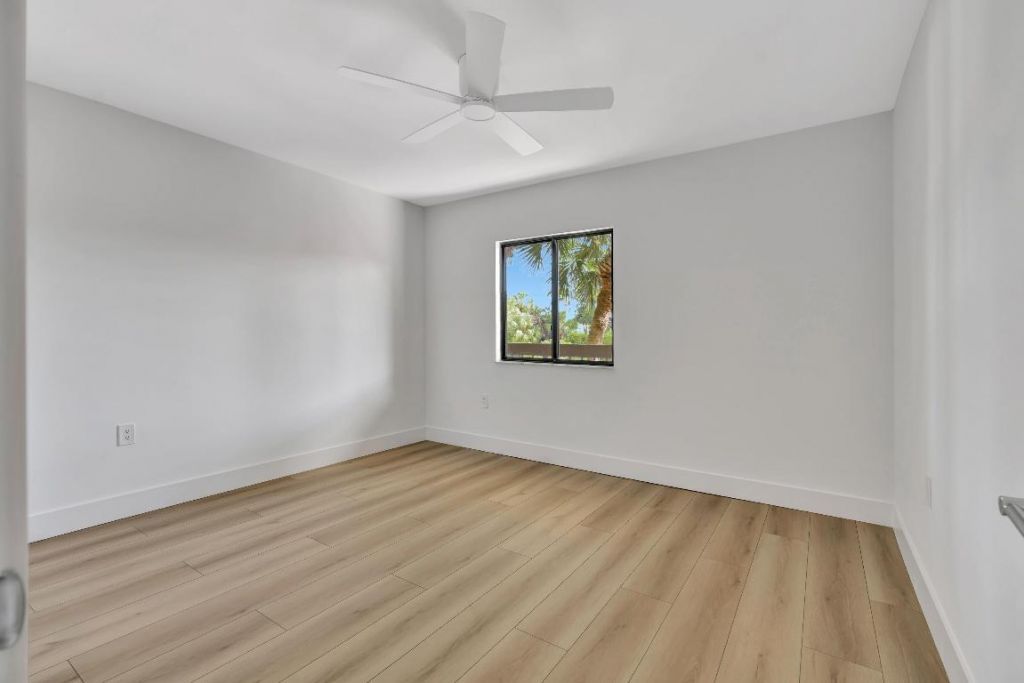 501 Seafarer Circle, Unit 204, Jupiter, FL 33477 Photo