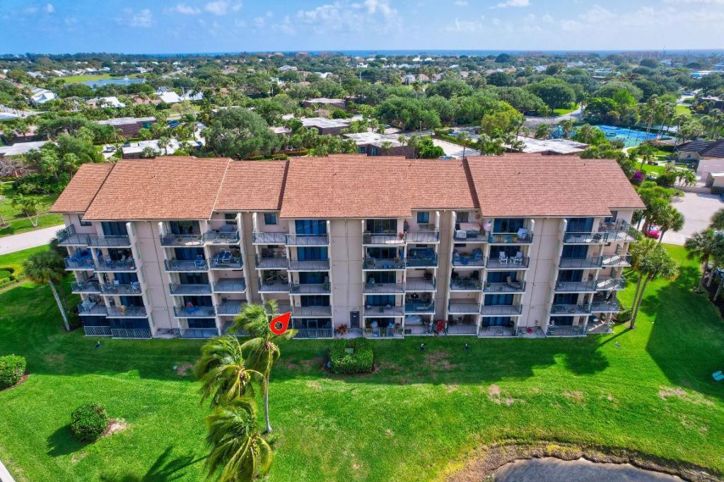 501 Seafarer Circle, Unit 204, Jupiter, FL 33477 Photo