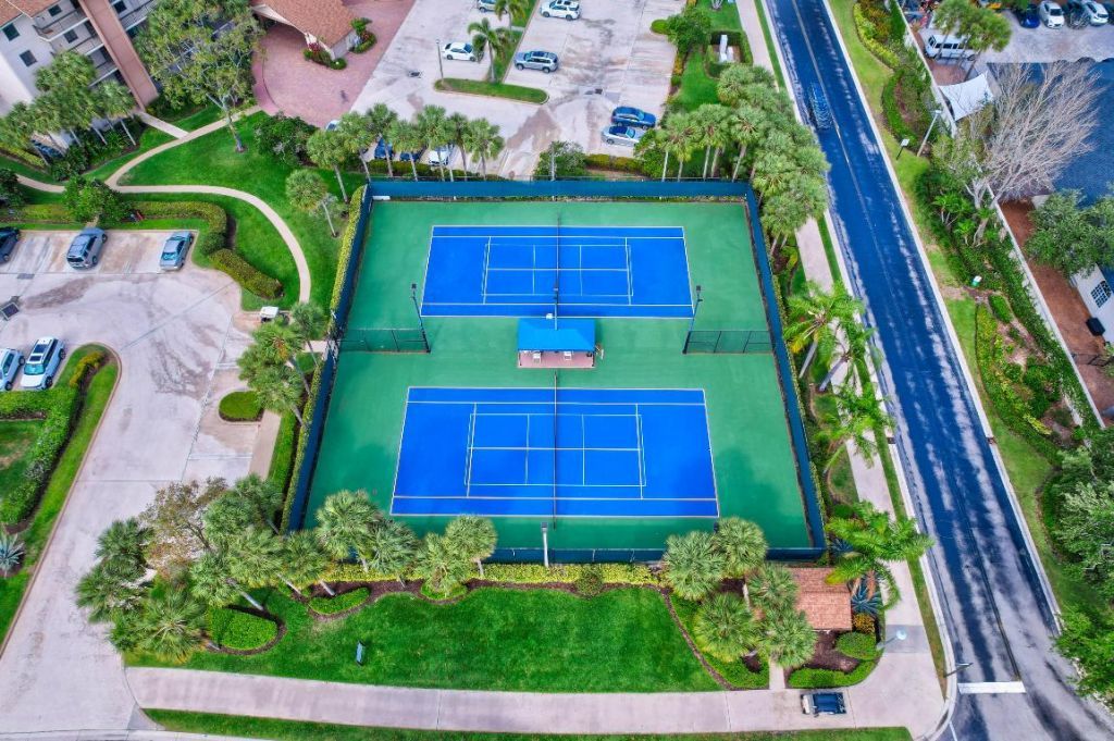 501 Seafarer Circle, Unit 204, Jupiter, FL 33477 Photo