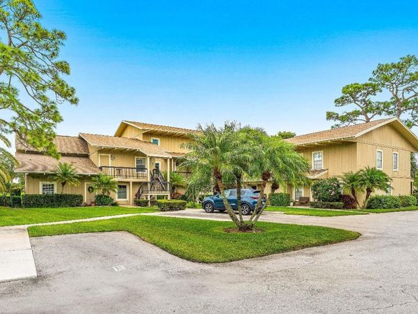 9179 SE Riverfront Terrace, Unit F, Jupiter, FL 33469