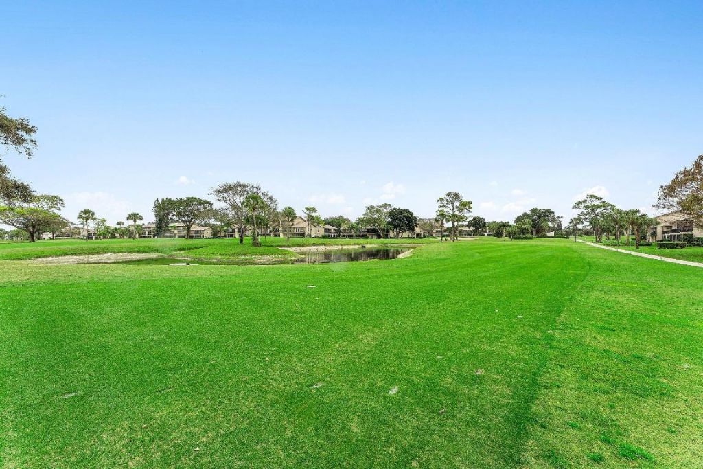 9179 SE Riverfront Terrace, Unit F, Jupiter, FL 33469 Photo