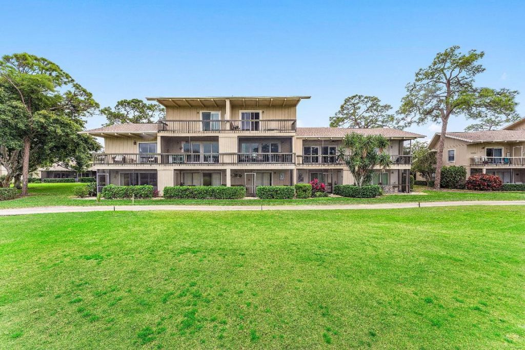 9179 SE Riverfront Terrace, Unit F, Jupiter, FL 33469 Photo