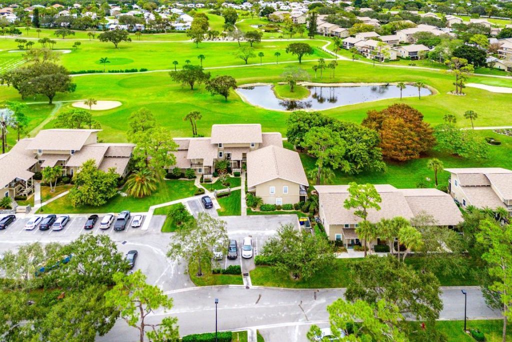 9179 SE Riverfront Terrace, Unit F, Jupiter, FL 33469 Photo