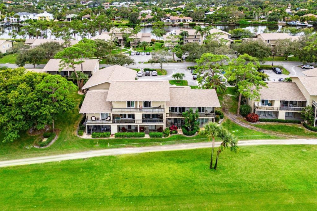 9179 SE Riverfront Terrace, Unit F, Jupiter, FL 33469 Photo