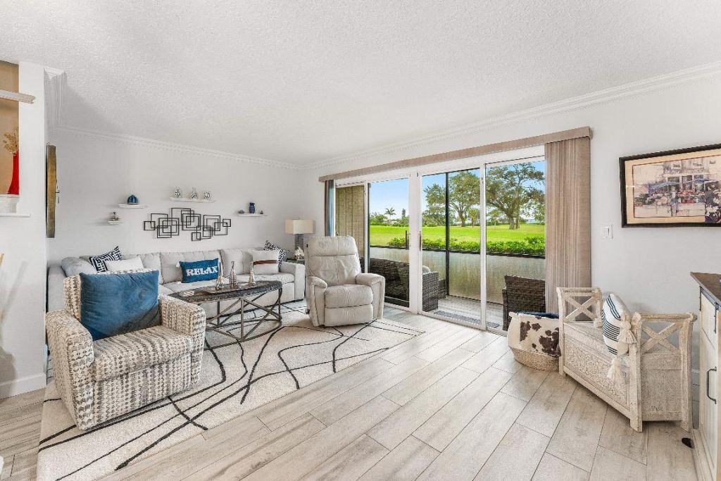 9179 SE Riverfront Terrace, Unit F, Jupiter, FL 33469 Photo