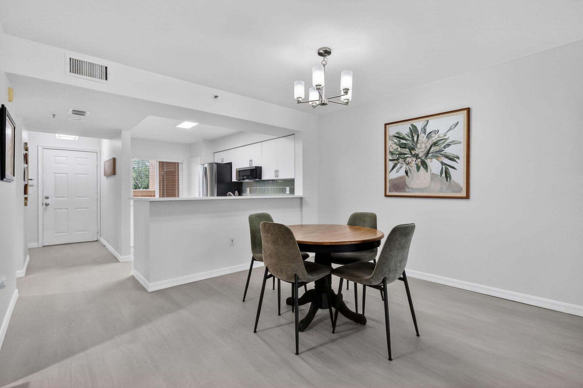 12547 Imperial Isle Drive, Unit 204, Boynton Beach, FL 33437 Photo