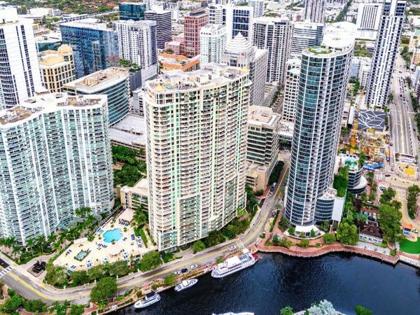 411 N New River Drive, Unit 401, Fort Lauderdale, FL 33301
