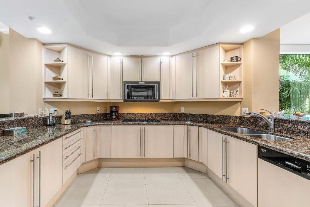 411 N New River Drive, Unit 401, Fort Lauderdale, FL 33301 Photo