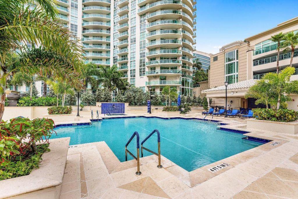 411 N New River Drive, Unit 401, Fort Lauderdale, FL 33301 Photo