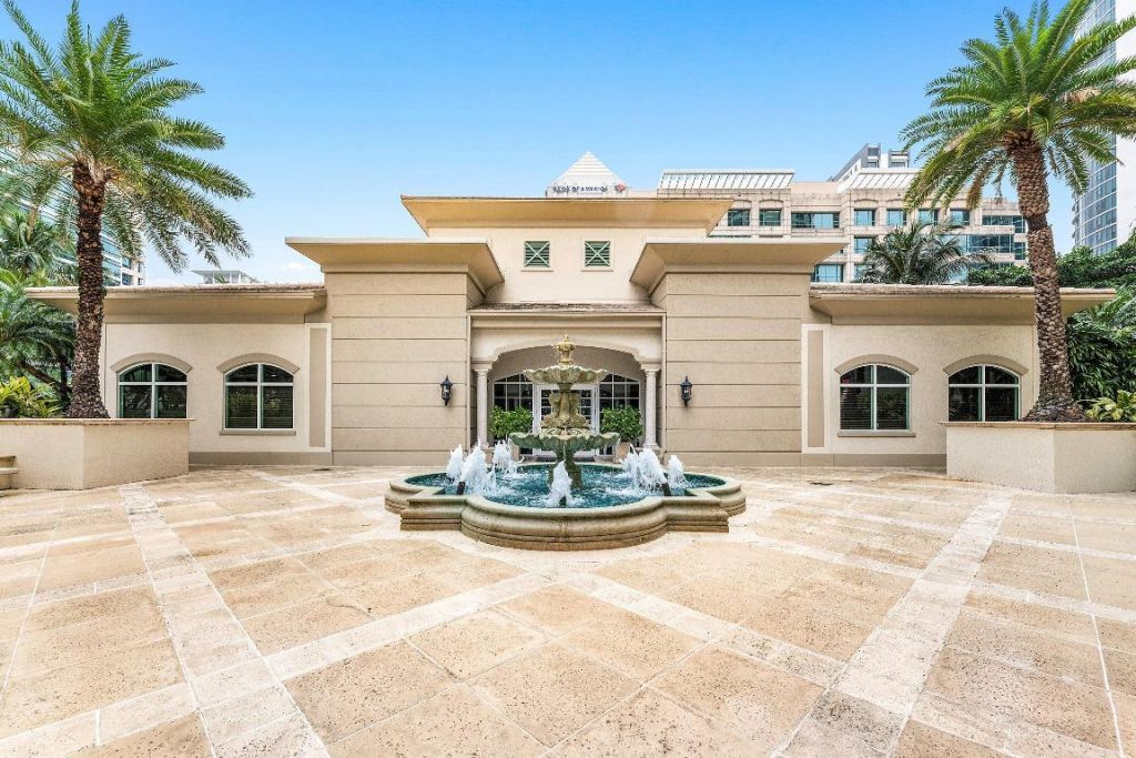 411 N New River Drive, Unit 401, Fort Lauderdale, FL 33301 Photo