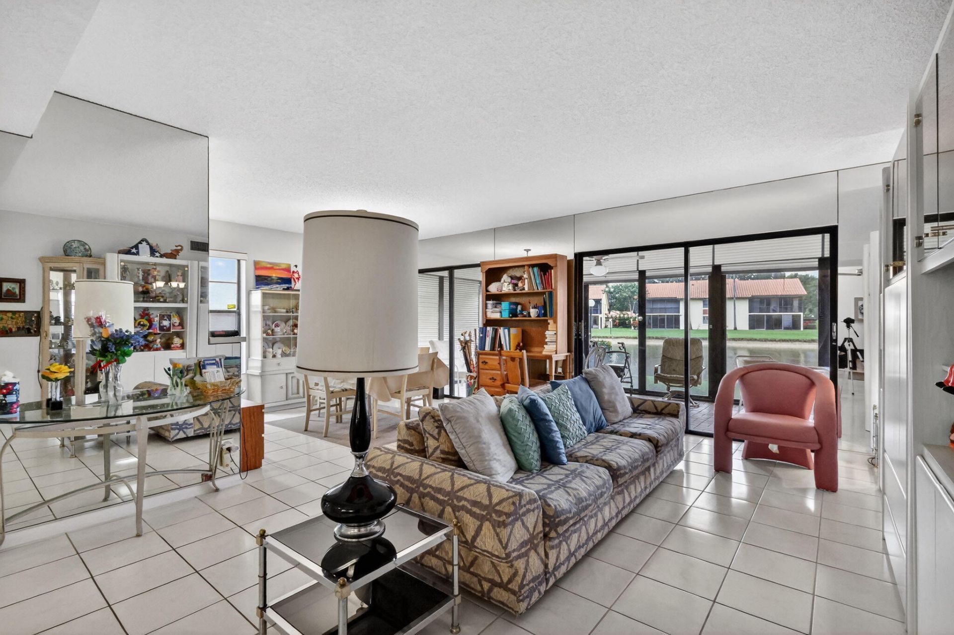 10215 N Circle Lake Drive, Unit 101, Boynton Beach, FL 33437 Photo