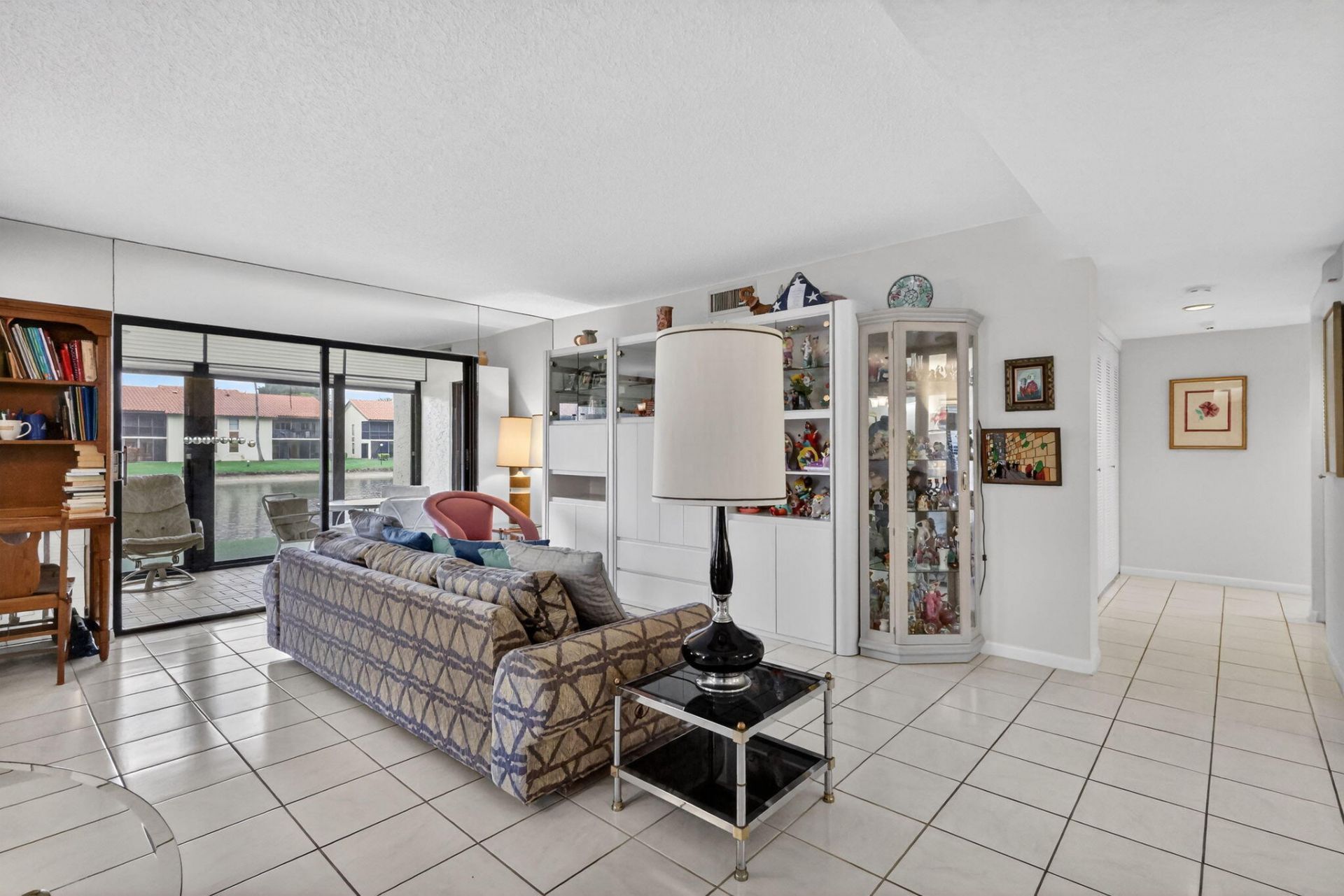 10215 N Circle Lake Drive, Unit 101, Boynton Beach, FL 33437 Photo