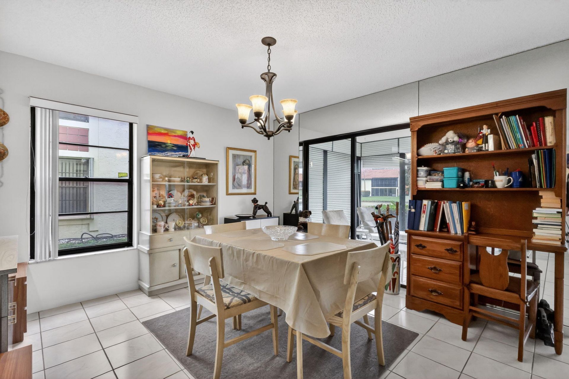 10215 N Circle Lake Drive, Unit 101, Boynton Beach, FL 33437 Photo