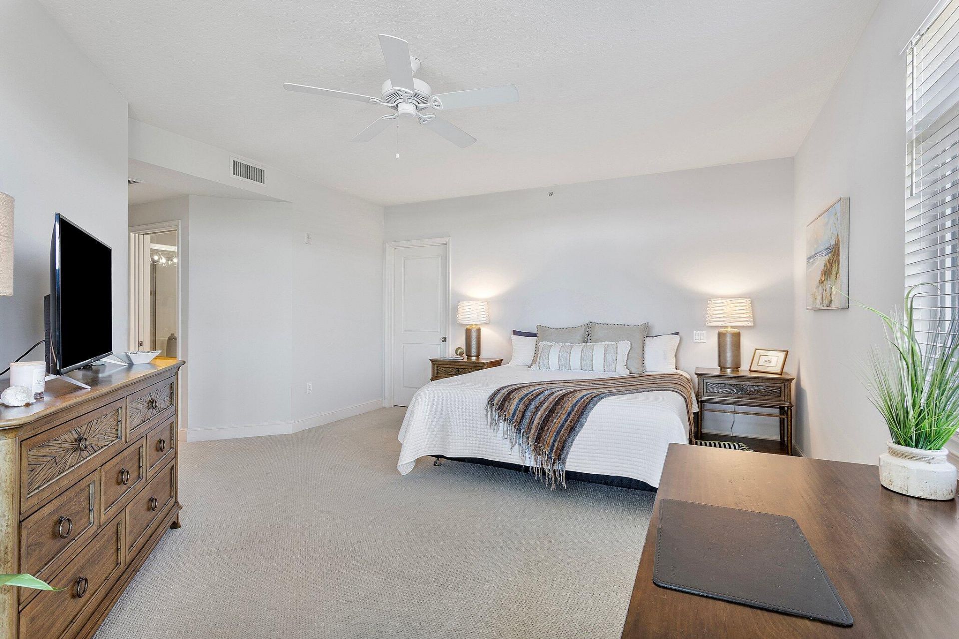 309 E Ocean Avenue, Unit 205, Lantana, FL 33462 Photo